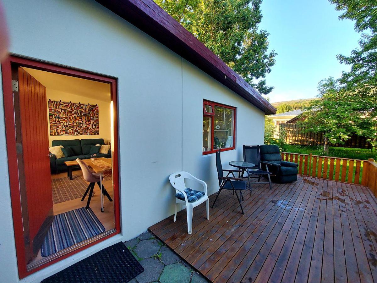 Húsavík Apartment In The Center מראה חיצוני תמונה